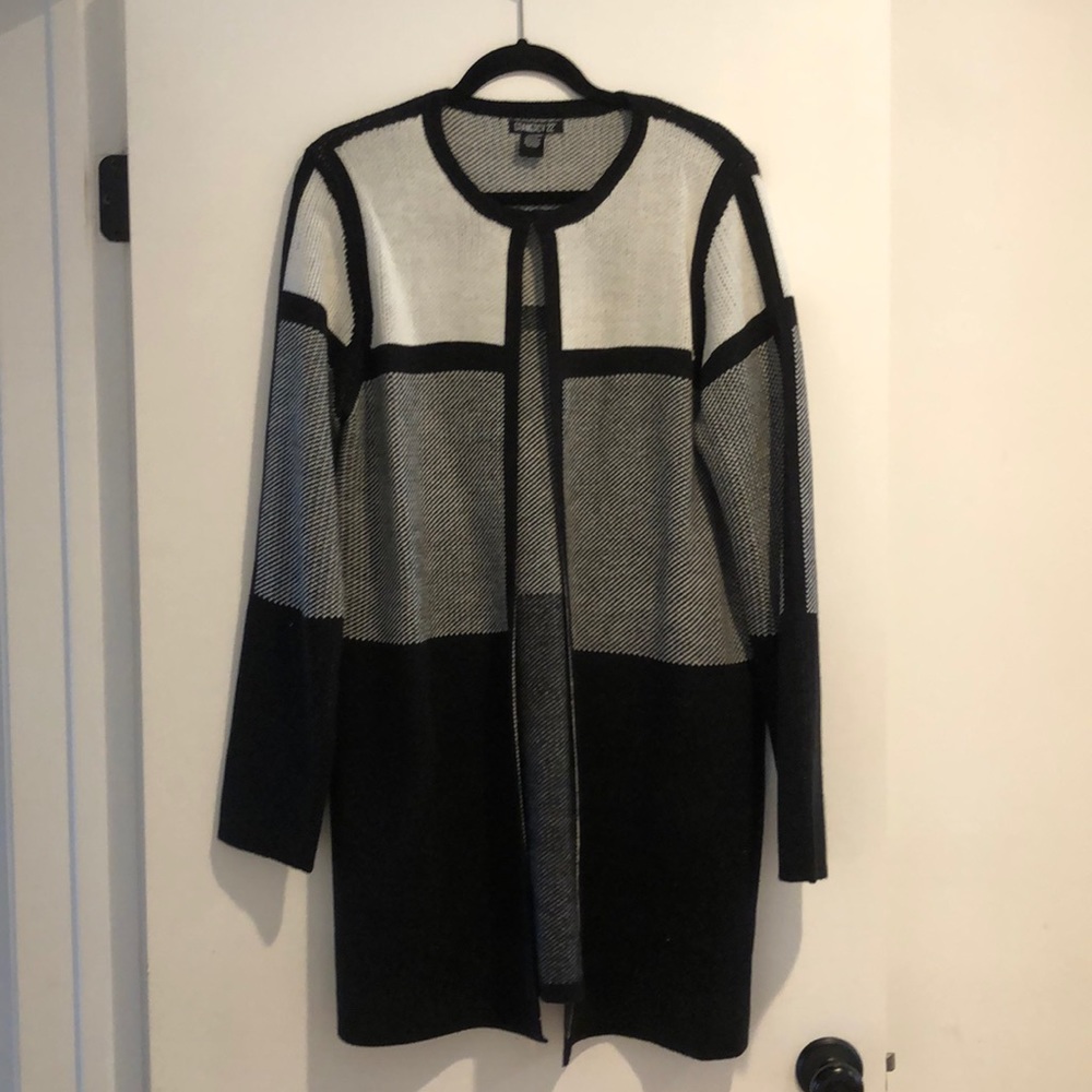 Gramercy 22 Sweater knit color block cardigan